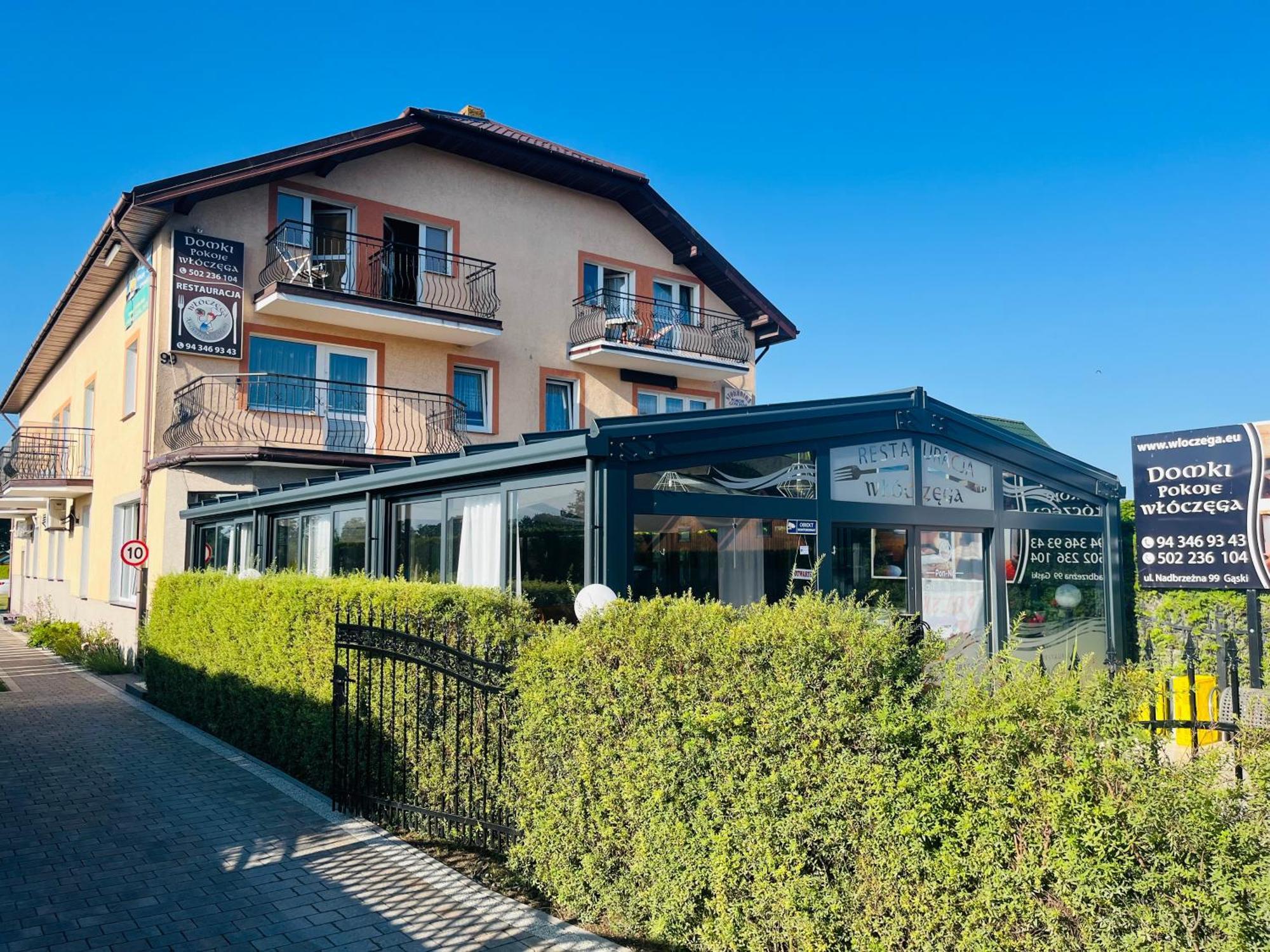 Domki, Apartamenty I Restauracja Wloczega Gaski  Exterior photo